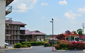 Baymont By Wyndham Pigeon Forge Near Island Drive